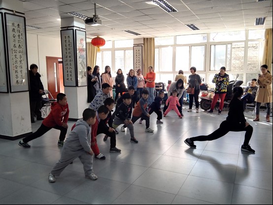 北理武术公益课堂,助力儿童健康成长_北京理工