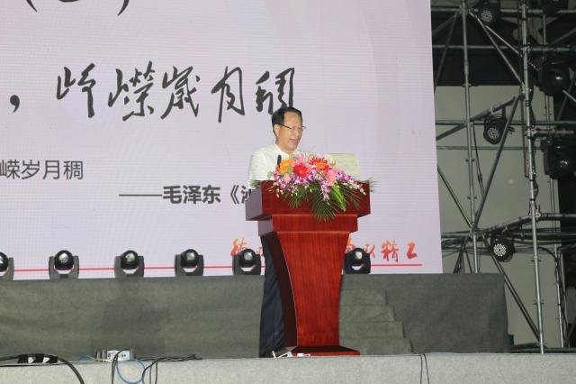 北京理工大学良乡校区运行十周年纪念大会隆重