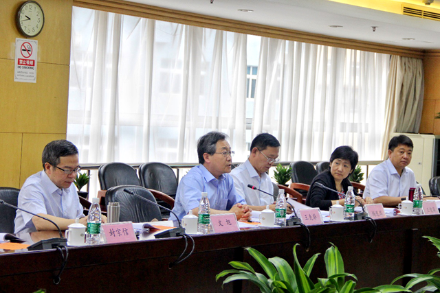 北京理工大学外国语言文学自我评估专家评审会